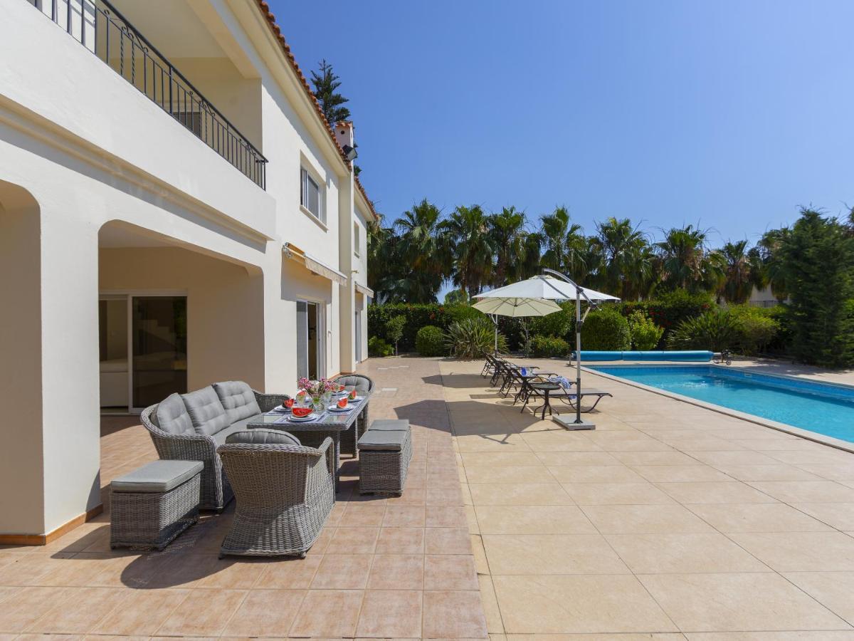 Meneou Seaside Mansion 7 Villa Ларнака Екстериор снимка